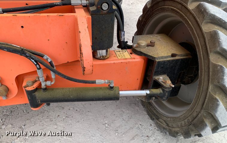 image for item DM7775 2013 JLG 600AJ boom lift