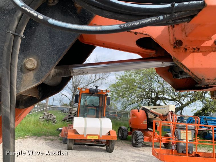 image for item DM7775 2013 JLG 600AJ boom lift