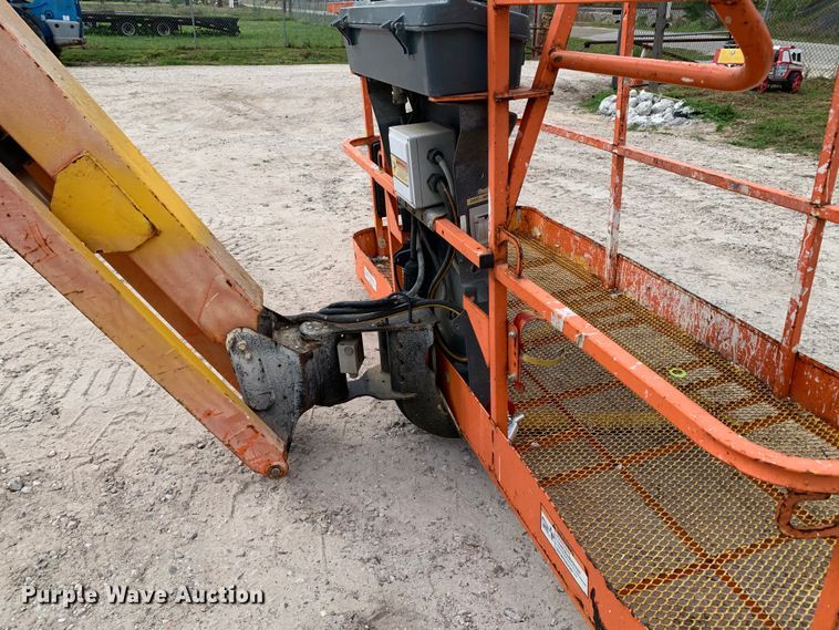 image for item DM7775 2013 JLG 600AJ boom lift