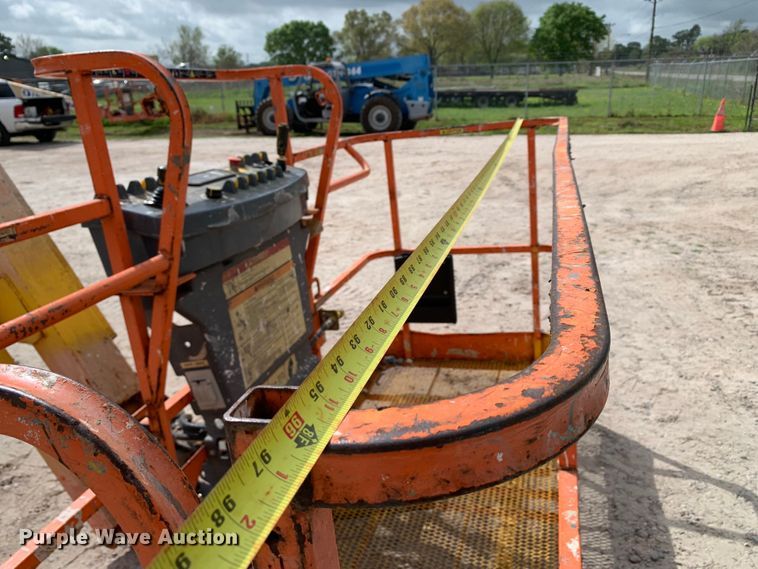 image for item DM7775 2013 JLG 600AJ boom lift