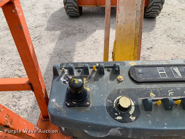 image for item DM7775 2013 JLG 600AJ boom lift