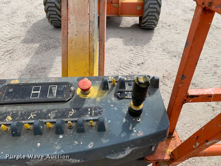 image for item DM7775 2013 JLG 600AJ boom lift