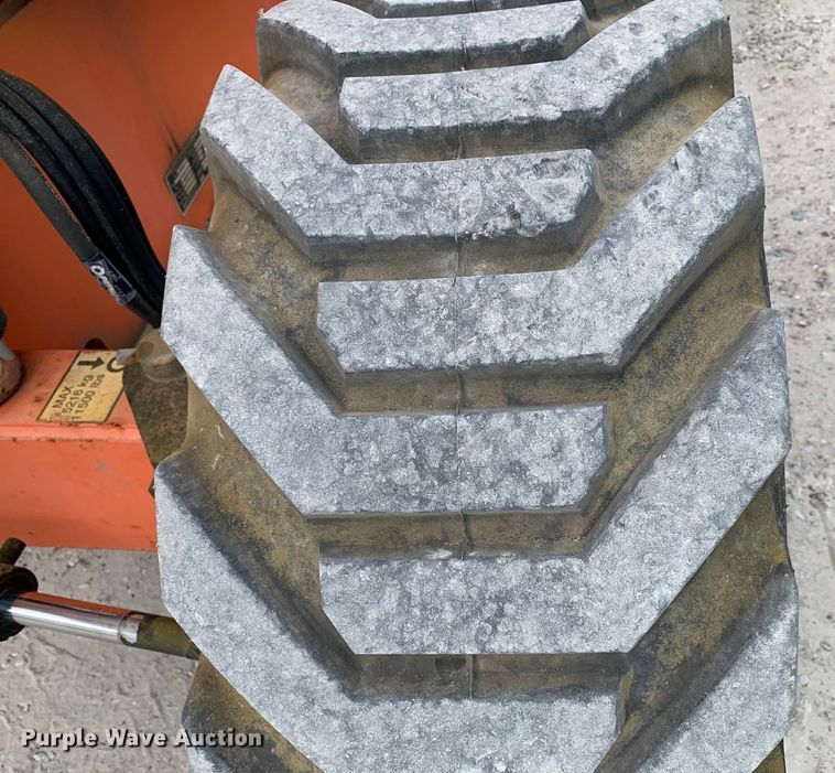 image for item DM7775 2013 JLG 600AJ boom lift