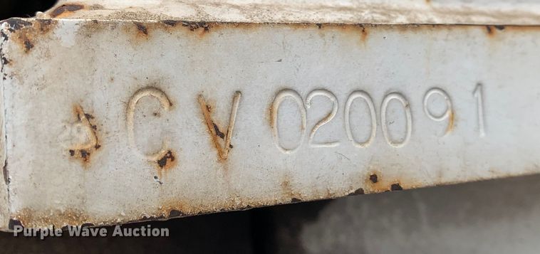 image for item DM7777 2003 International 4200 forestry bucket truck