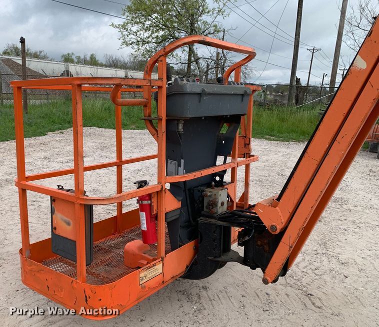 image for item DM7778 2013 JLG 450AJ series II boom lift