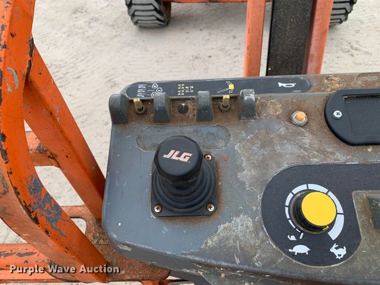 image for item DM7778 2013 JLG 450AJ series II boom lift