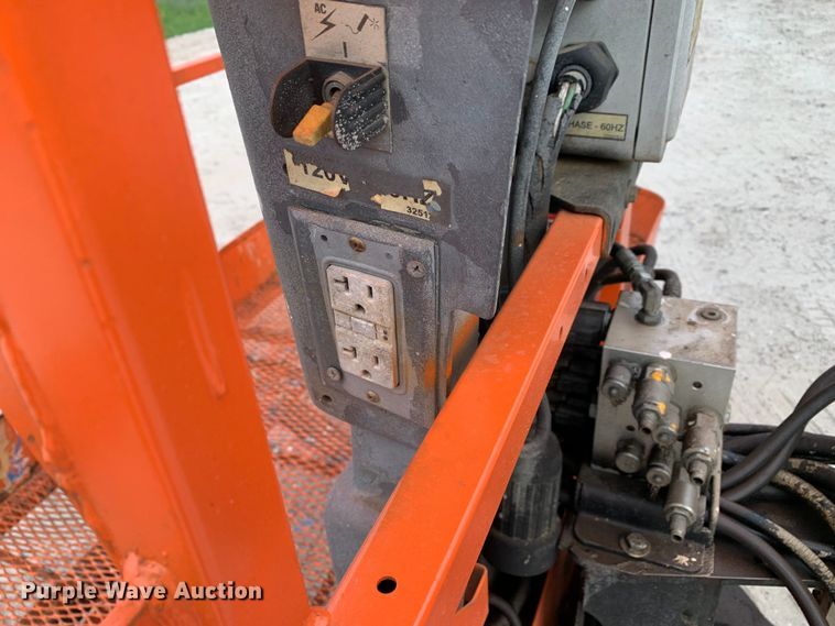 image for item DM7779 2013 JLG 450AJ series II boom lift