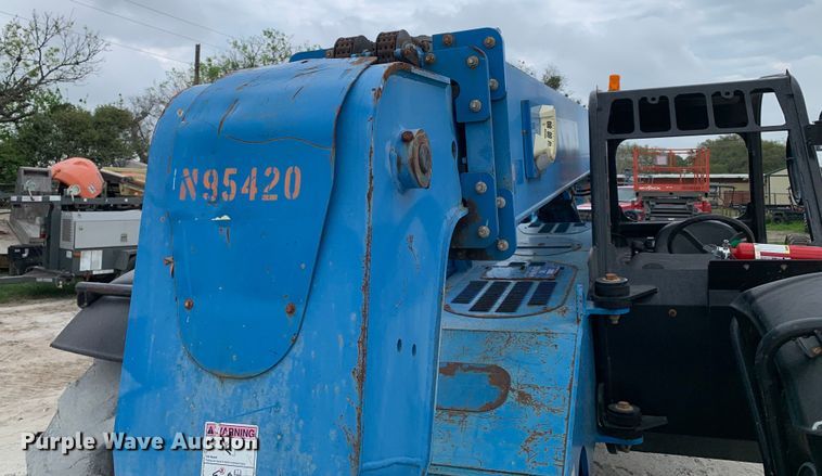 image for item DM7781 2016 Genie GTH-844 telehandler