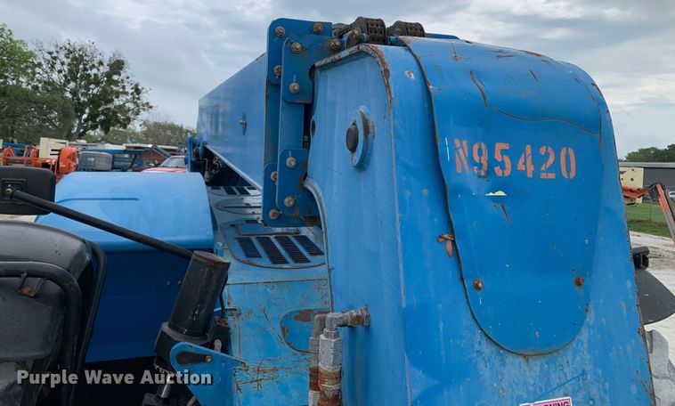 image for item DM7781 2016 Genie GTH-844 telehandler