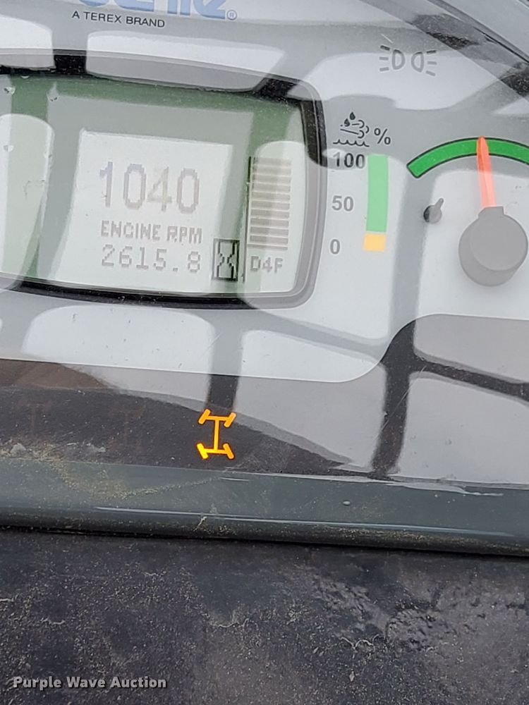 image for item DM7781 2016 Genie GTH-844 telehandler