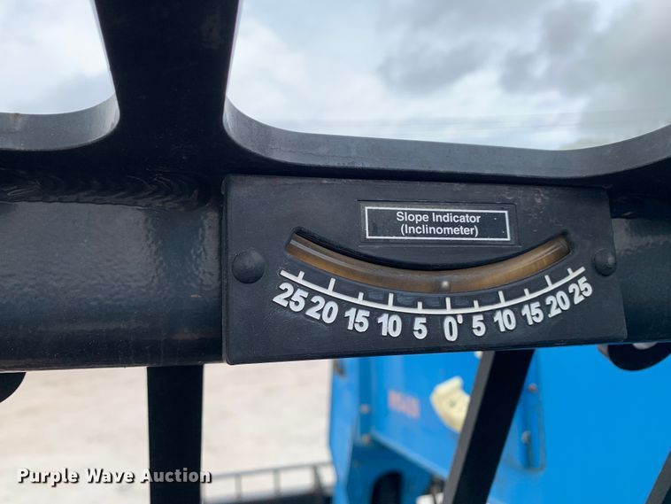 image for item DM7781 2016 Genie GTH-844 telehandler