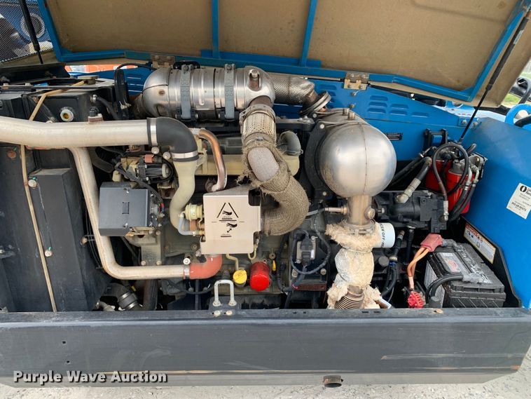 image for item DM7781 2016 Genie GTH-844 telehandler