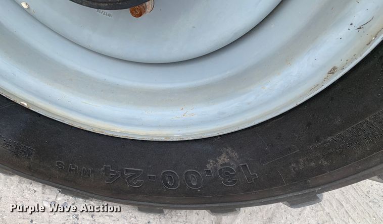 image for item DM7781 2016 Genie GTH-844 telehandler