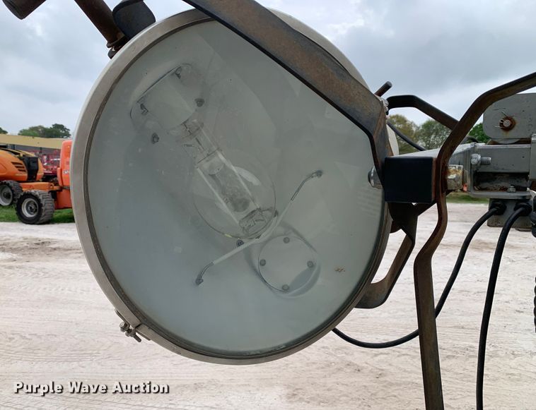 image for item DM7782 2013 Wacker LTW20Z1 light plant