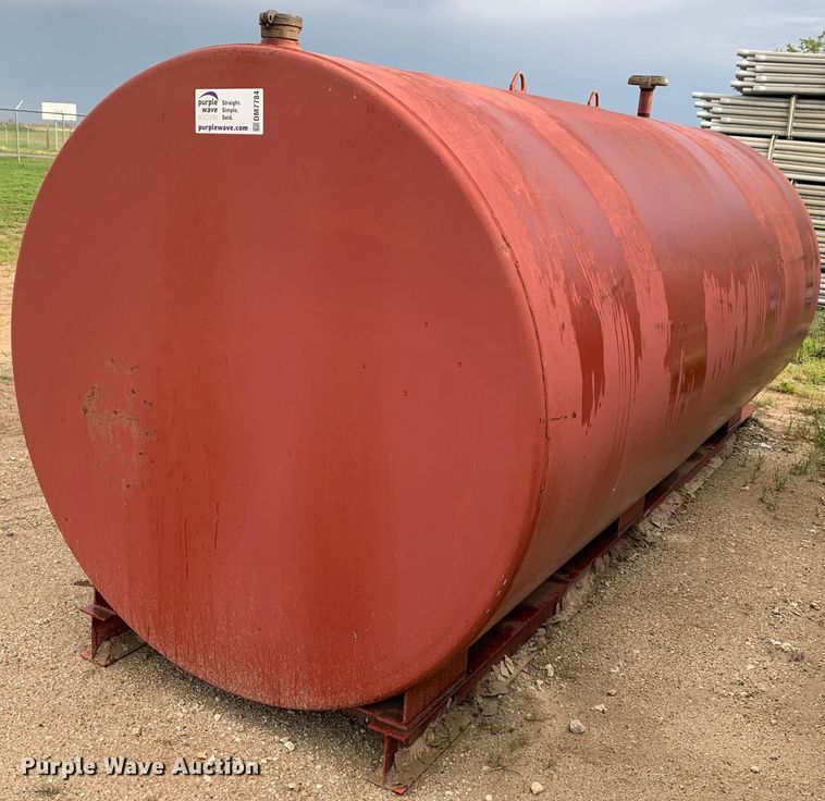 image for item DM7784 Fuel tank