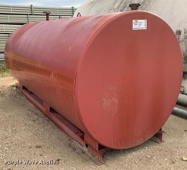 image for item DM7784 Fuel tank