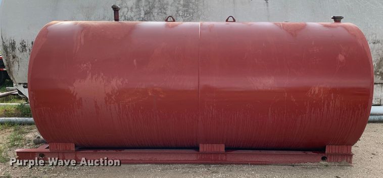 image for item DM7784 Fuel tank