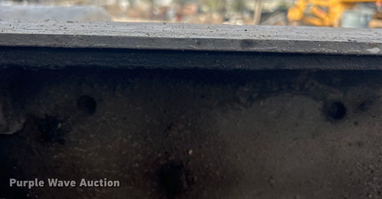 image for item DN0715 1998 Mack CH613 dump truck