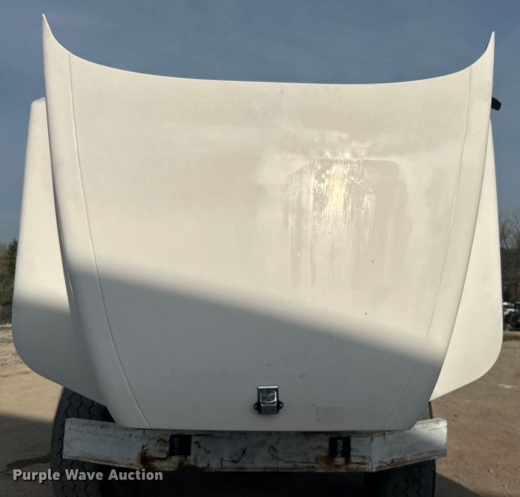 image for item DN0715 1998 Mack CH613 dump truck