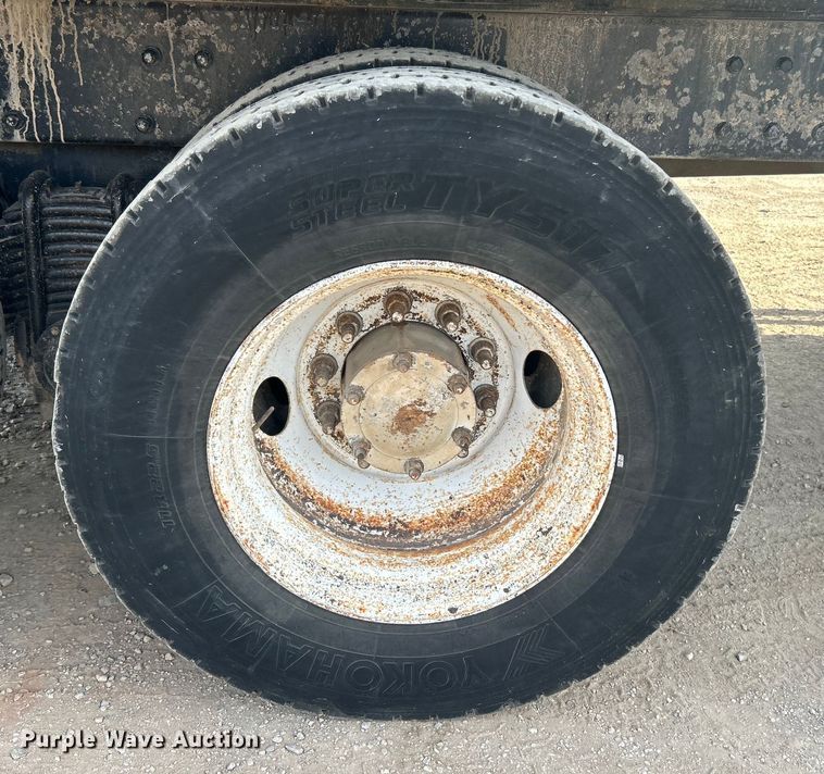 image for item DN0715 1998 Mack CH613 dump truck