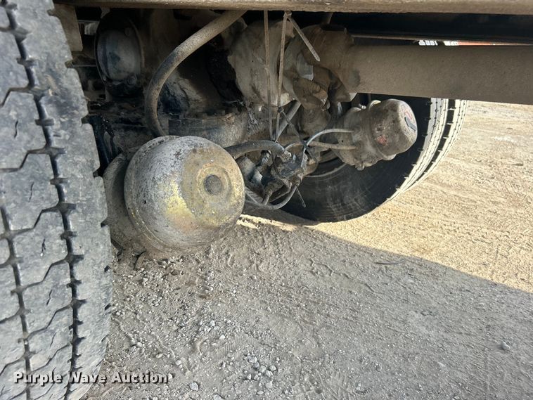 image for item DN0715 1998 Mack CH613 dump truck