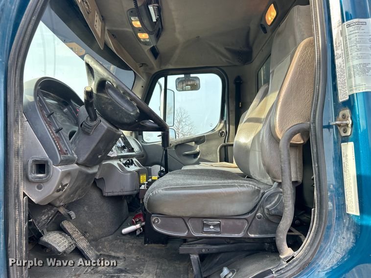 image for item DN0716 2014 Freightliner Business Class M2 dump truck