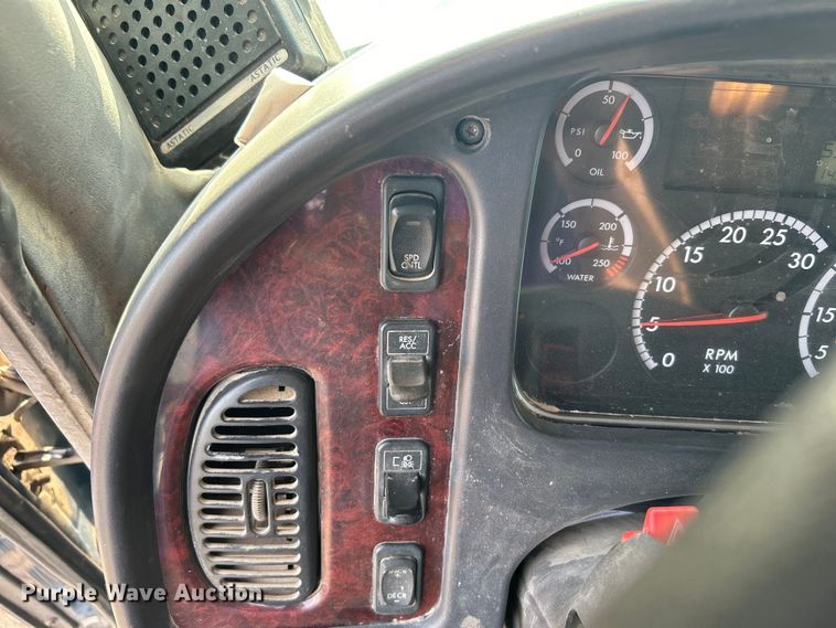 image for item DN0716 2014 Freightliner Business Class M2 dump truck