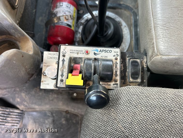 image for item DN0716 2014 Freightliner Business Class M2 dump truck