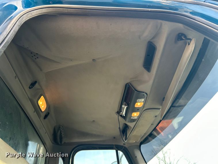 image for item DN0716 2014 Freightliner Business Class M2 dump truck