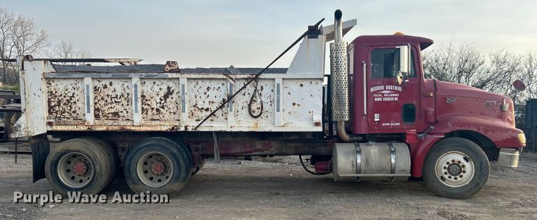 image for item DN0718 1998 International  9200 dump truck