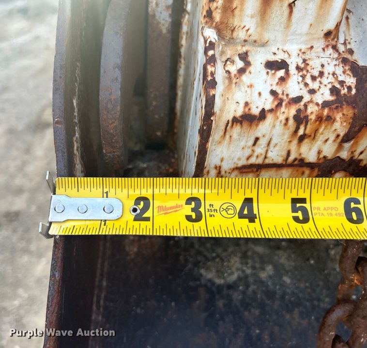 image for item DN0718 1998 International  9200 dump truck