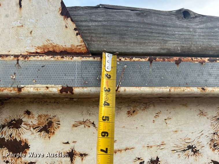 image for item DN0718 1998 International  9200 dump truck