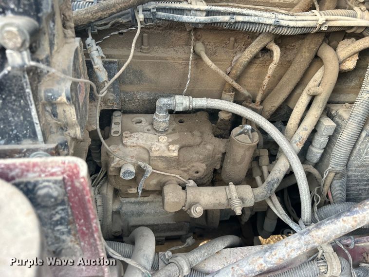 image for item DN0718 1998 International  9200 dump truck