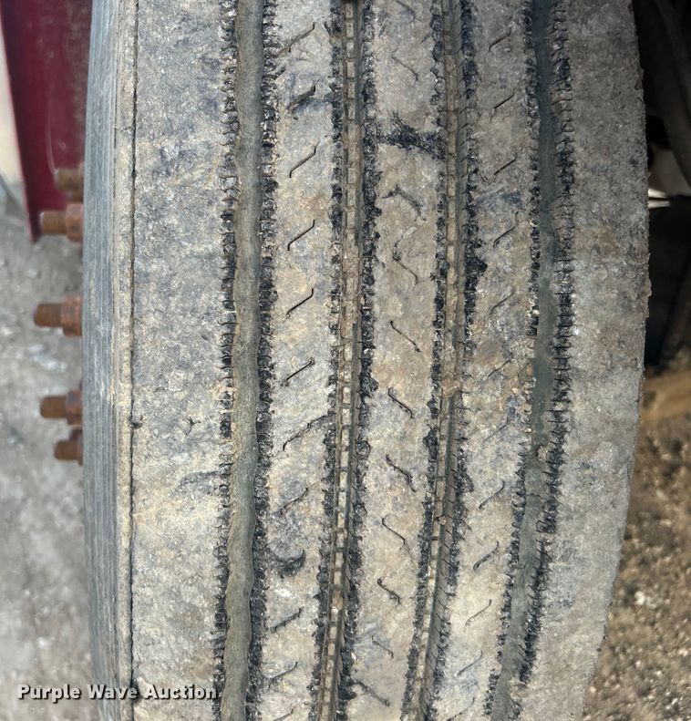 image for item DN0718 1998 International  9200 dump truck