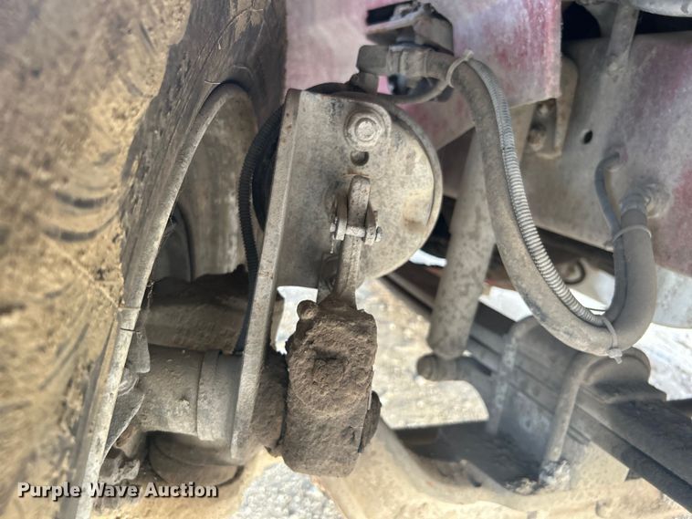 image for item DN0718 1998 International  9200 dump truck