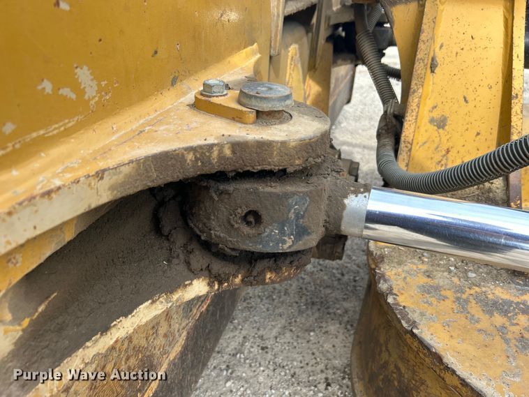 image for item DO1002 Caterpillar D6N XL dozer