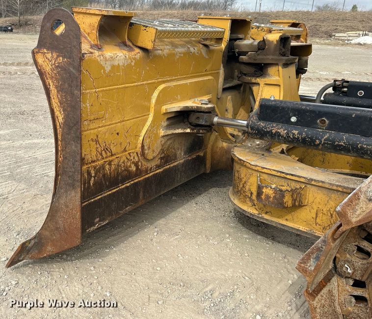 image for item DO1002 Caterpillar D6N XL dozer