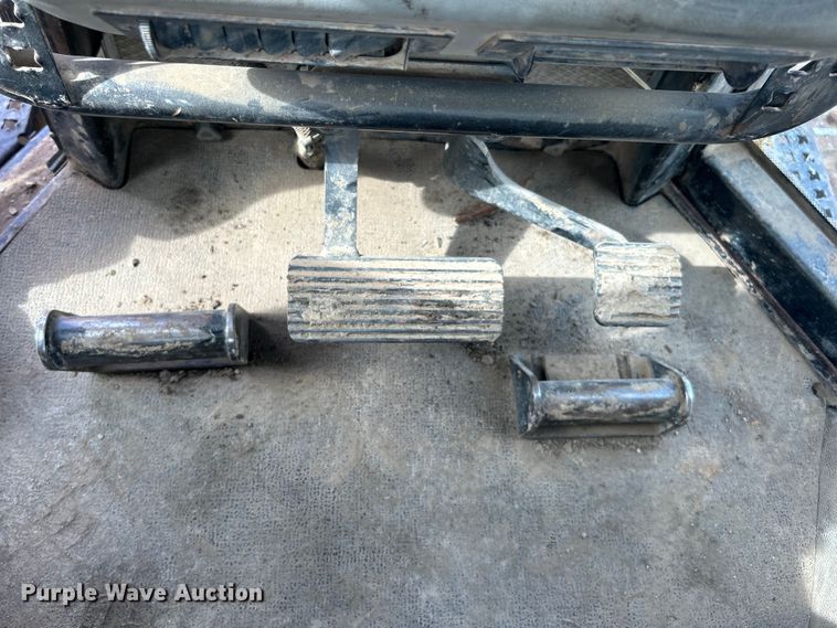 image for item DO1002 Caterpillar D6N XL dozer