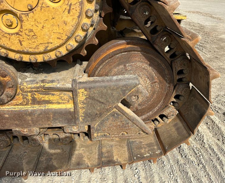 image for item DO1002 Caterpillar D6N XL dozer