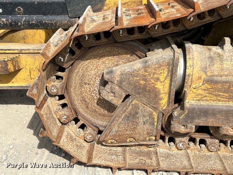 image for item DO1002 Caterpillar D6N XL dozer