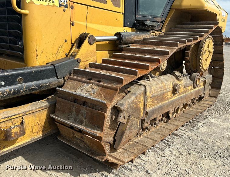 image for item DO1002 Caterpillar D6N XL dozer
