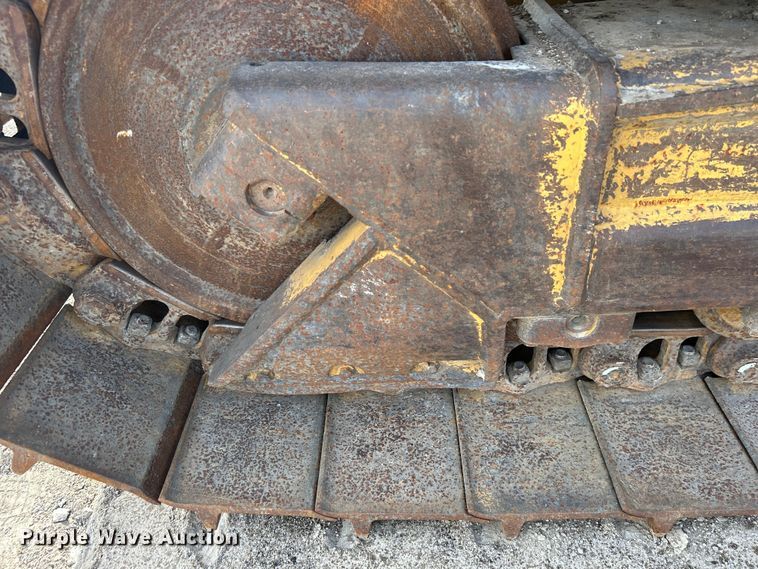 image for item DO1002 Caterpillar D6N XL dozer