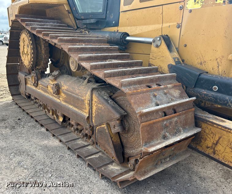 image for item DO1002 Caterpillar D6N XL dozer
