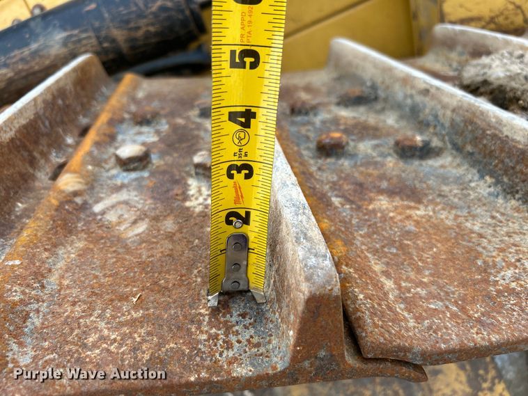 image for item DO1002 Caterpillar D6N XL dozer