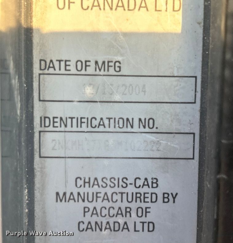 image for item DO1007 2005 Kenworth T300 truck cab and chassis