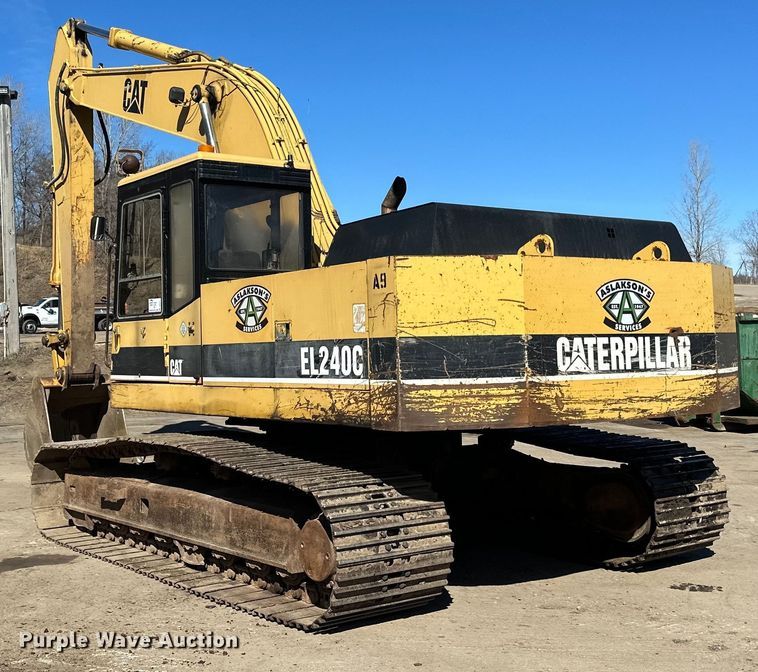 image for item DO3277 1992 Caterpillar EL240C excavator