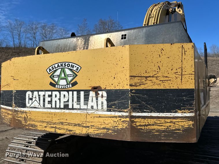 image for item DO3277 1992 Caterpillar EL240C excavator