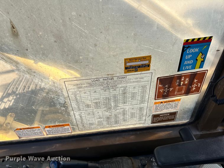 image for item DO3277 1992 Caterpillar EL240C excavator