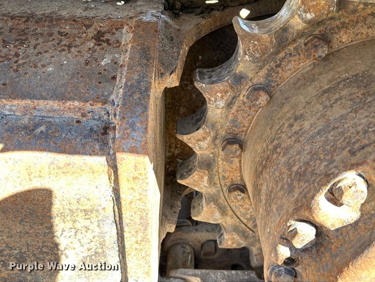 image for item DO3277 1992 Caterpillar EL240C excavator