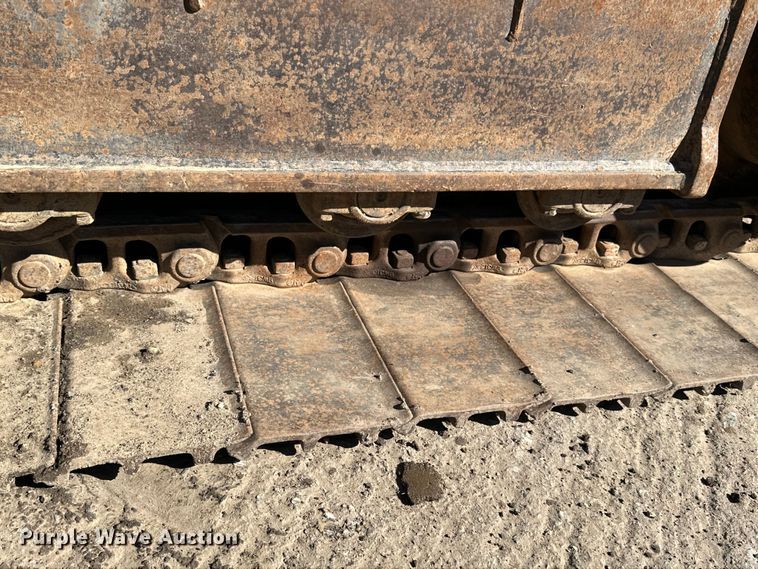 image for item DO3277 1992 Caterpillar EL240C excavator